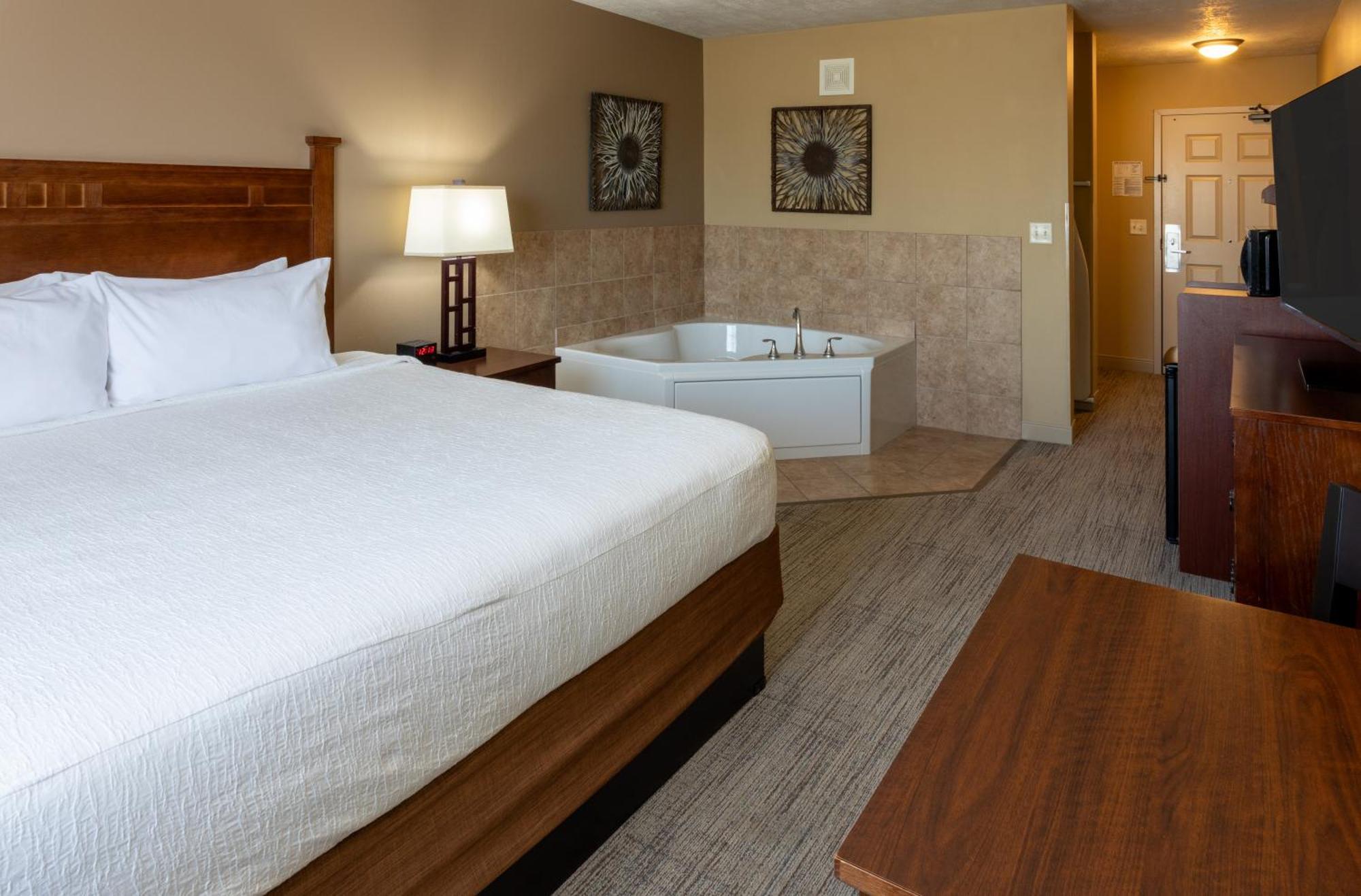 Grandstay Inn & Suites Of Luverne ภายนอก รูปภาพ